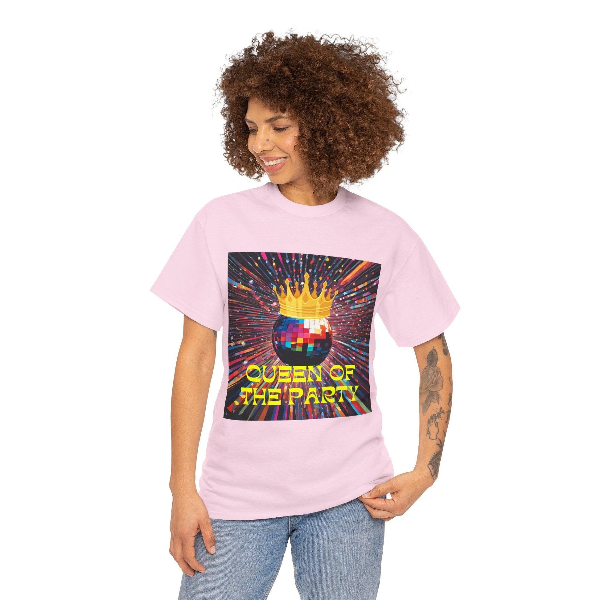 Queen of the Party  Personalized T-shirt - Shirtissimo