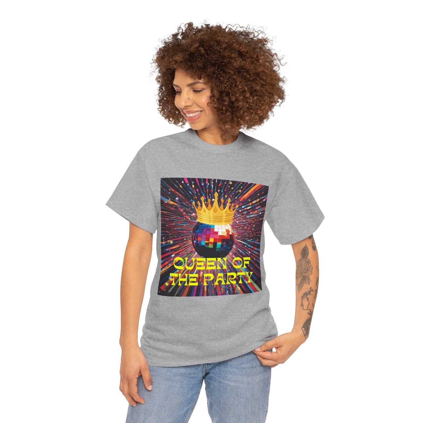 Queen of the Party  Personalized T-shirt - Shirtissimo